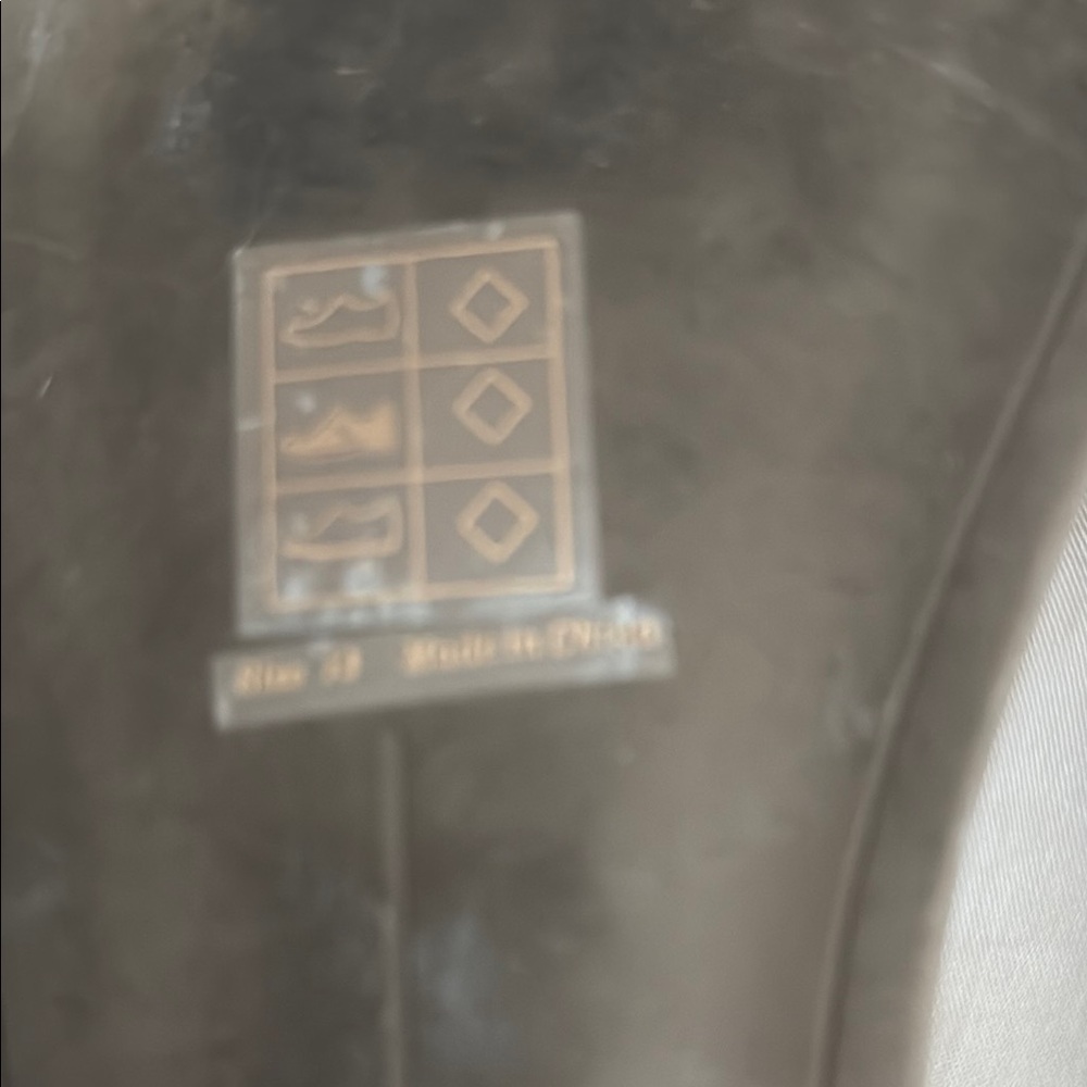 Dolce Vita Brown and Black Sandals Leopard Print - Picture 5 of 5